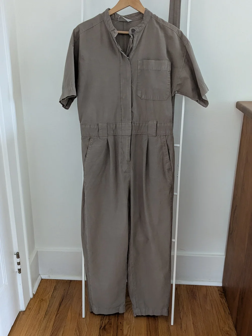 Everlane Organic Cotton Fatigue Short Sleeve Jumpsuit in Clay Size 8
